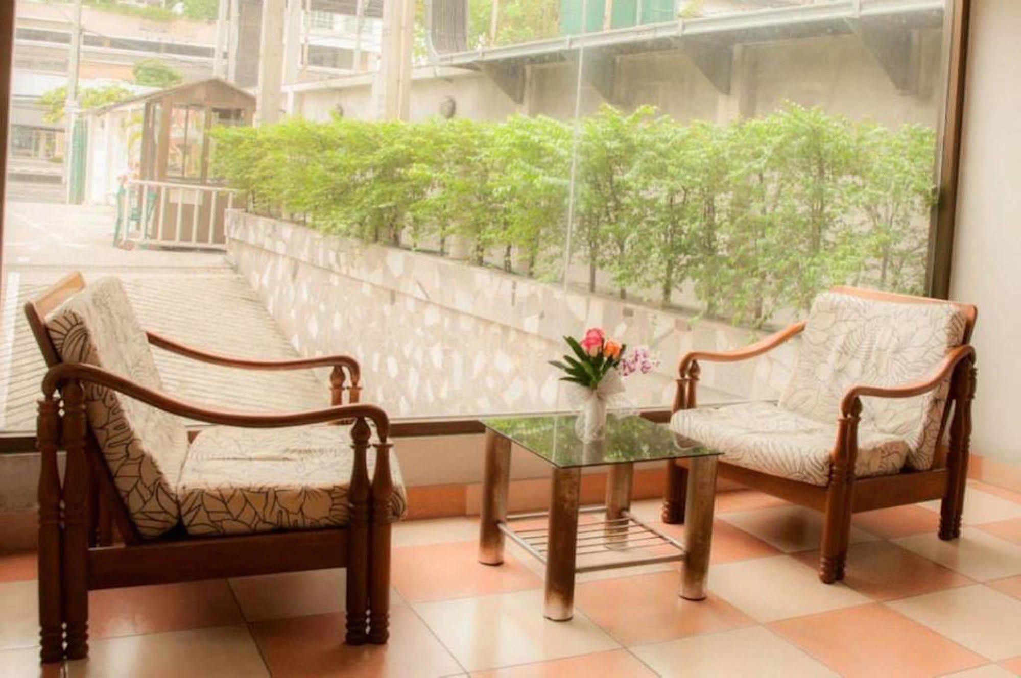 S.K. Residence Bangkok Exterior photo
